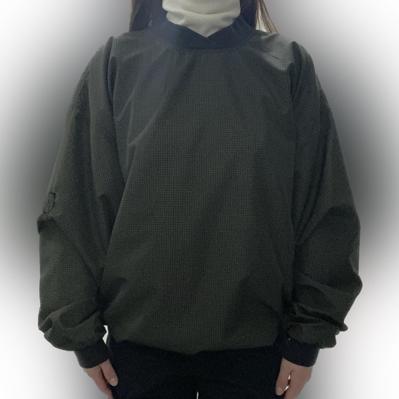 Highlander Windwear - Picture 2 of 6